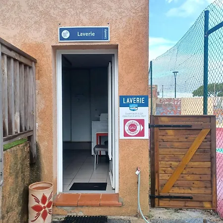Mobil-home Climatisé, Confort, 3 Chambres, Sans Vis à Vis, Dans 4 étoiles à La Presqu'ile Du Barcares