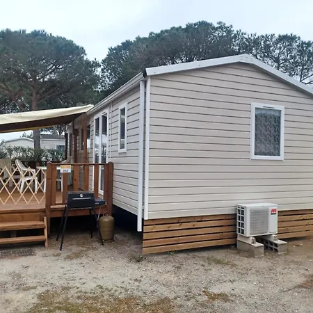 Mobil-home Climatisé, Confort, 3 Chambres, Sans Vis à Vis, Dans 4 étoiles à La Presqu'ile Du Barcares Campeggio