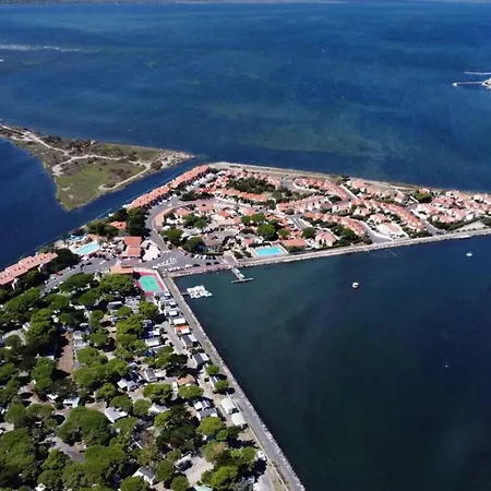 Mobil-home Climatise, Confort, 3 Chambres, Sans Vis A Vis, Dans 4 Etoiles A La Presqu'ile Du Barcares Kemp