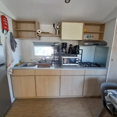Mobil-home Climatise, Confort, 3 Chambres, Sans Vis A Vis, Dans 4 Etoiles A La Presqu'ile Du Barcares