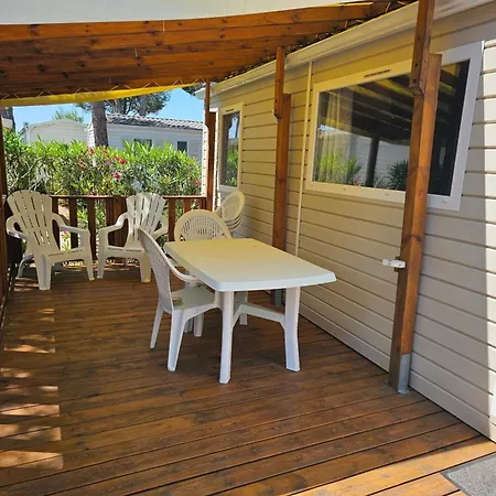 Mobil-home Climatisé, Confort, 3 Chambres, Sans Vis à Vis, Dans 4 étoiles à La Presqu'ile Du Barcares Campeggio
