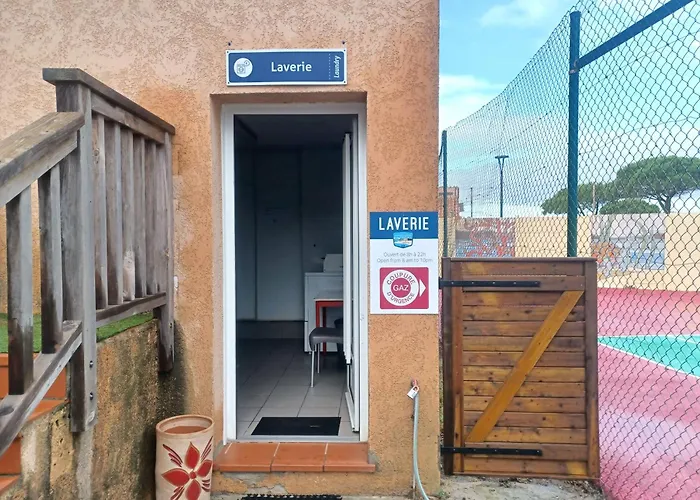 Mobil-Home Climatise, Tout Confort, 3 Chambres, Sans Vis A Vis, Dans Camping 4 Etoiles A La Presqu'Ile Du Barcares