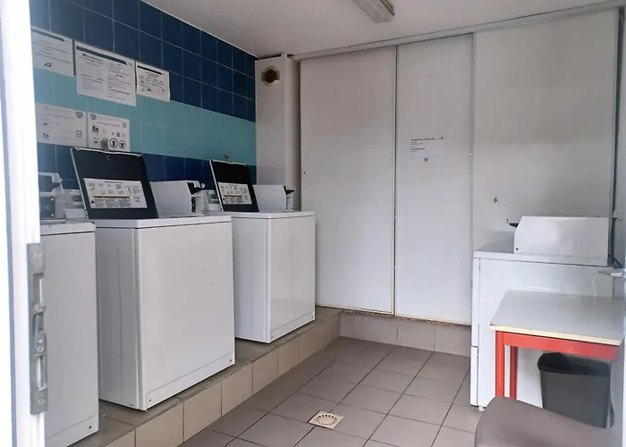Mobil-Home Climatise, Tout Confort, 3 Chambres, Sans Vis A Vis, Dans Camping 4 Etoiles A La Presqu'Ile Du Barcares